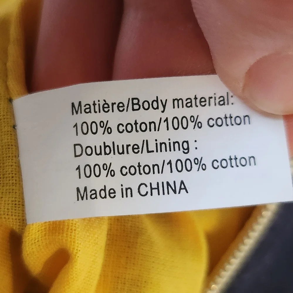 L'Occitane Cotton Pouch Makeup Case
